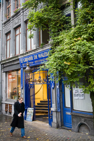 Straatje bij Place Saint-Lambert in Luik