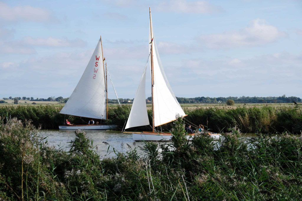 Zeilen in de Broads