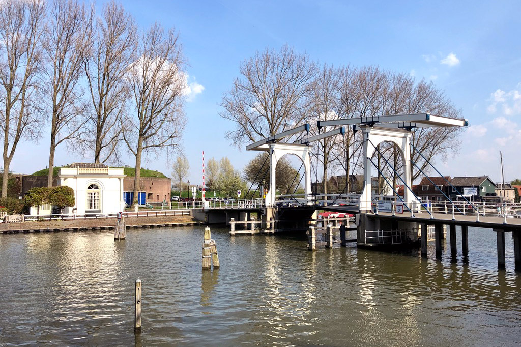 De ophaalbrug in Weesp