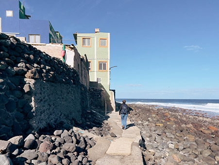 Wandelpad langs zee in San Andrés